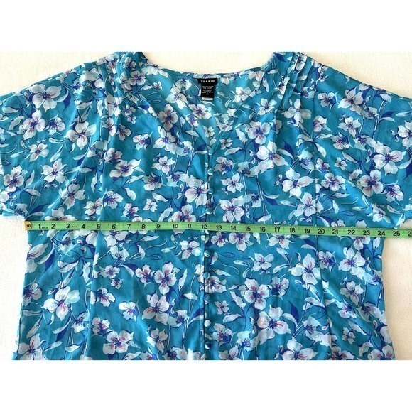 Torrid Floral Chiffon Button‎ Front Top Sz 0 Turquoise Sheer Summer Blouse Shirt - Picture 8 of 9